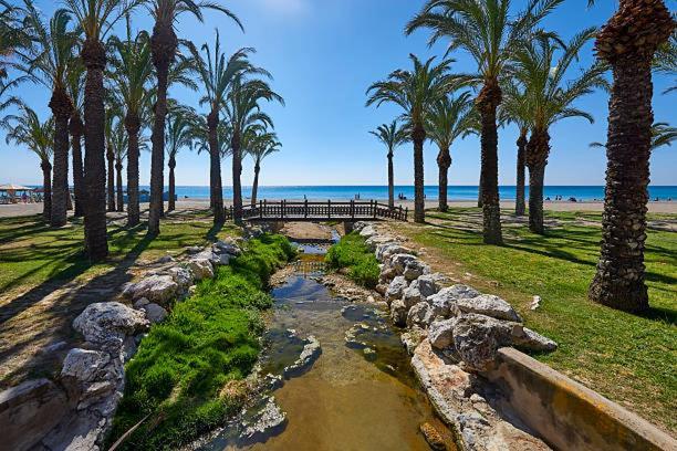 Apartamento Carole Playa Bajondillo Torremolinos Beach - Playa A 30 Segundos - Wifi - Parking - Terraza Lejlighed Eksteriør billede